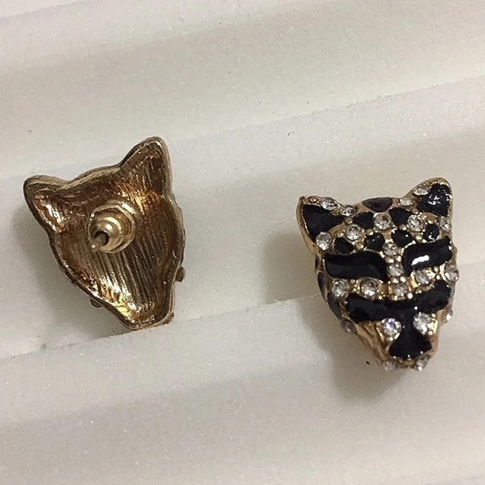 Panther Earrings